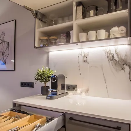 דירה Skyline 14th Floor *